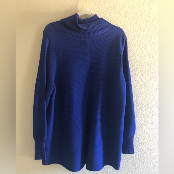 Cyrus XL Blue Textured Sweater - Picture 2 of 3